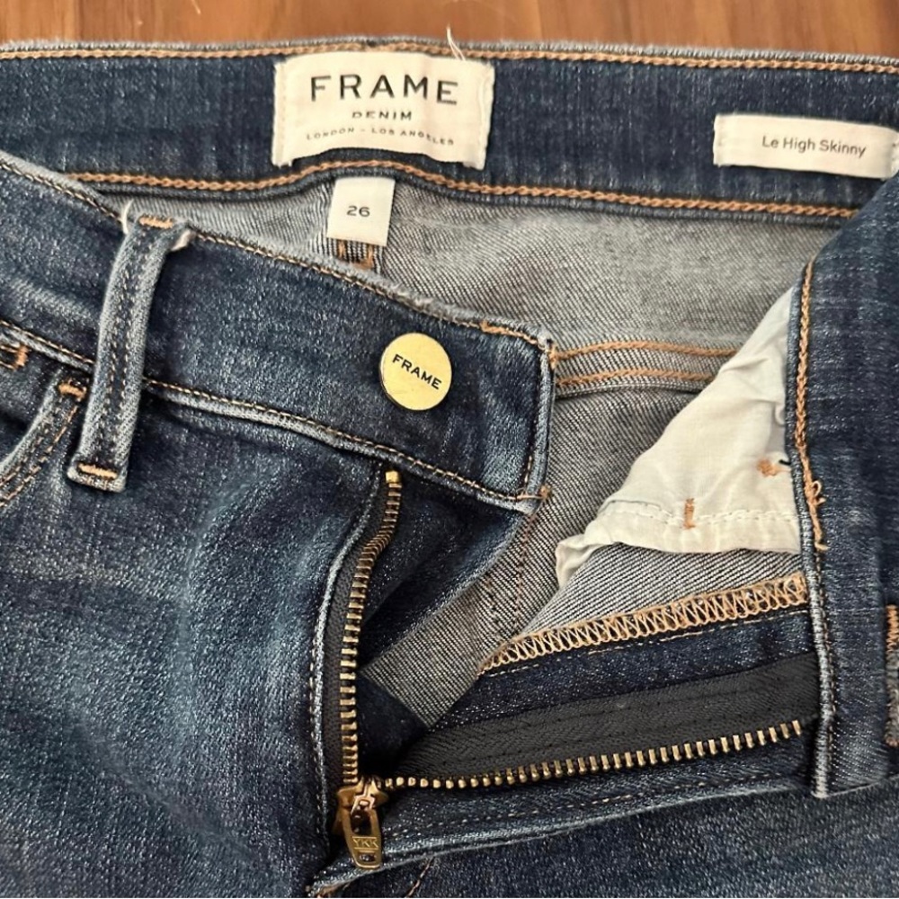 Frame Jeans ⭐️ - Picture 4 of 4